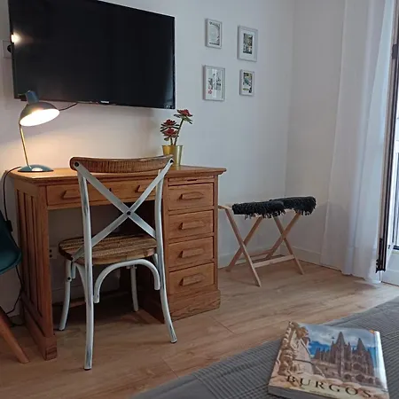 Pensión Boutique Doña Urraca 3*