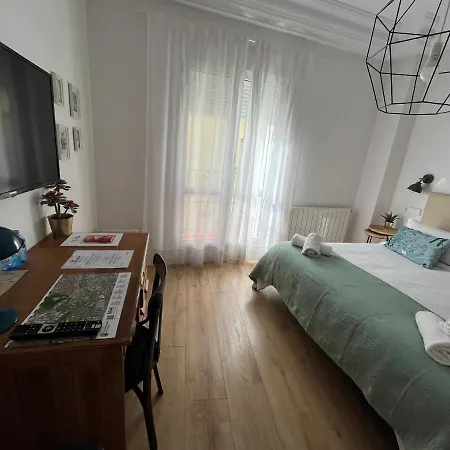 Konukevi Boutique Dona Urraca Burgo