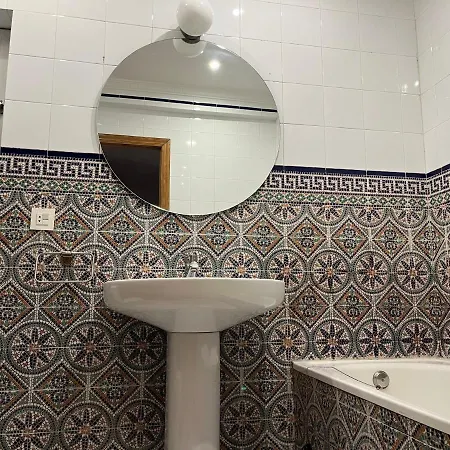 بيت ضيافة Boutique Dona Urraca