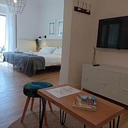 Boutique Dona Urraca Konukevi Burgo