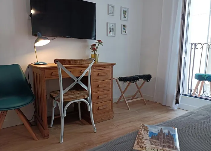 Gasthuis Boutique Dona Urraca 3*