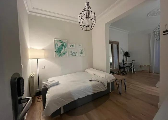 Gasthuis Boutique Dona Urraca 3*