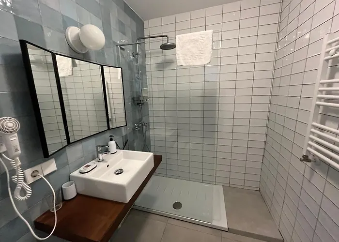 Gasthuis Boutique Dona Urraca 3*